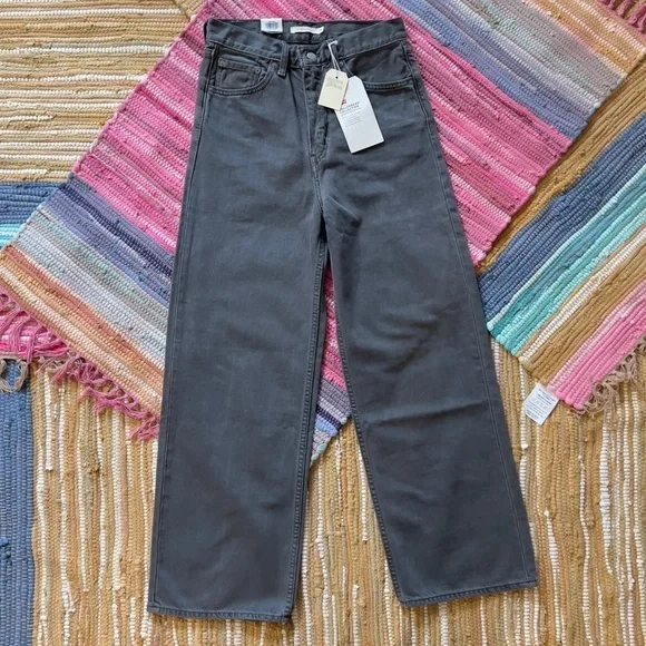 Levi’s Wellthread High Loose Jeans - Silver Bloom - Picture 14 of 16